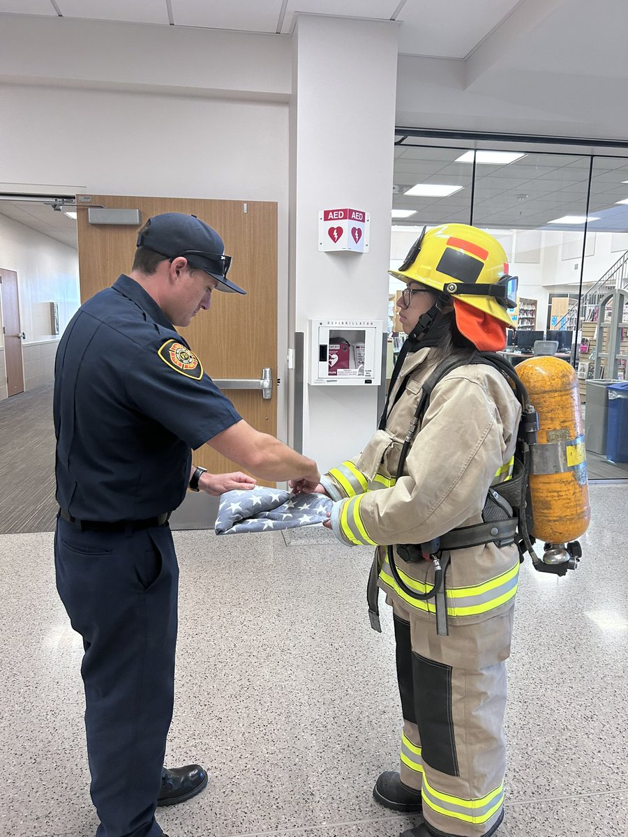 Laura deShazo tweet media