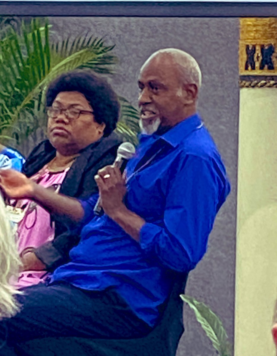 mollypowerstora's tweet photo. “We’ve over-used the term ‘traditional knowledge’ - we need to be talking about traditional governance.”

@govofvanuatu Ocean Commissioner @ToneyTevi emphasizes the need to apply TK in national processes— giving power to customary practice

#OceanofKnowledge @spc_live @niwa_nz https://t.co/YJG8zdLFh9