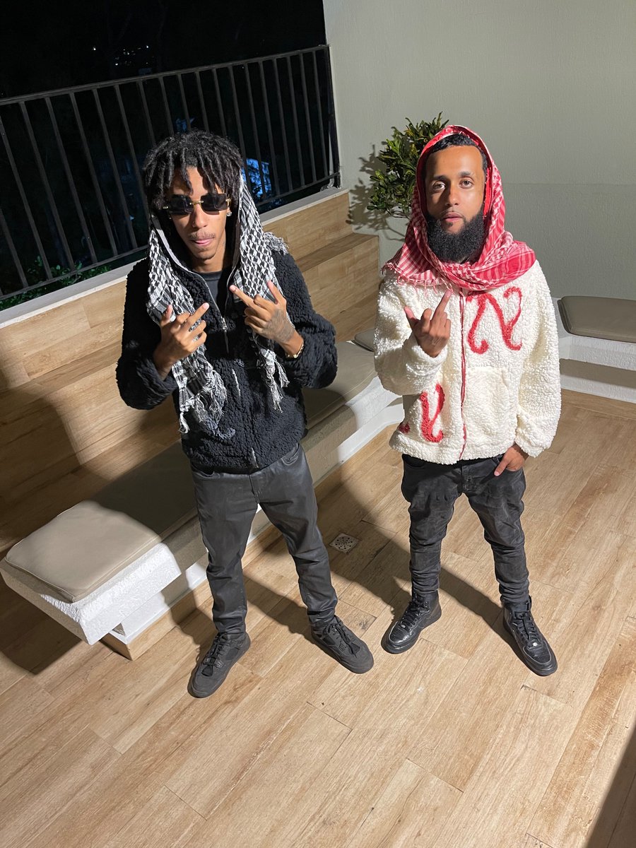 SIRIASHEIK's tweet image. Equipe Jato &amp;amp; Equipe Bomba nós nunca nos esqueceremos 🕊️⭕️🛩️ #IBK #OBL