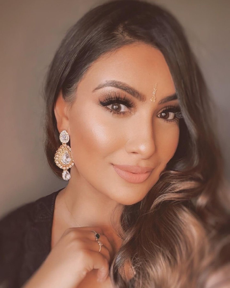 𝒦𝑒𝓃𝒹𝒽𝒾 𝓁𝑜𝓋𝑒 𝓎𝒶 𝒶𝓇𝓇𝒶𝓃𝑔𝑒 𝓉𝑒𝓇𝒾 𝓂𝒶𝓇𝒿𝒾 🧚🏼