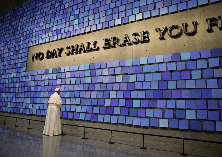 Pope Francis pauses in front of a display at the National 9/11 Memorial and Museum in New York. The Virgil quotation on the wall reads, “No day shall erase you from the memory of time.” Pope Francis read the same prayer P... Full Post: zpr.io/QLDG3dfuHJE2