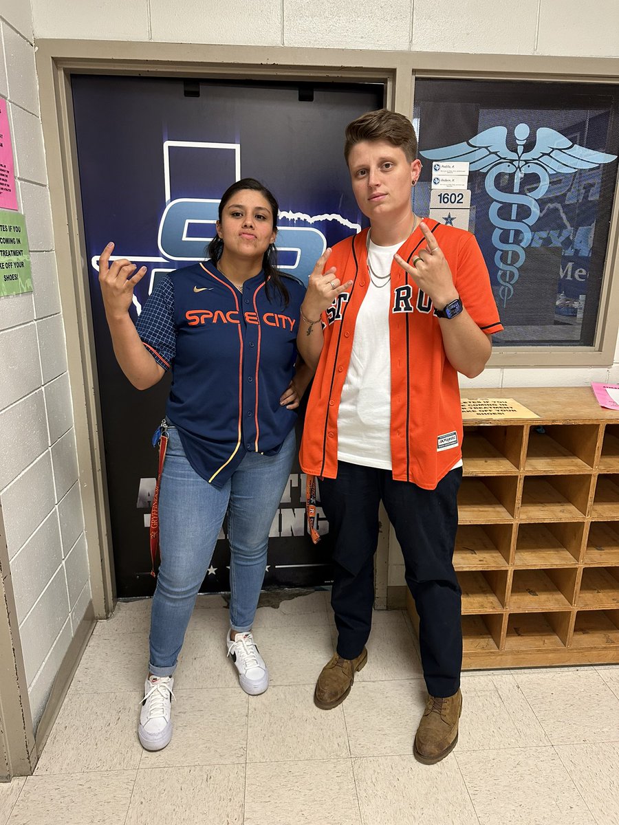 Your two favorite Athletic Trainers showing out for Day 1 of HoCo Spirit week. Jersey day! @TexansSportsMed <a href="/SamRayburn_HS/">Sam Rayburn High School</a> <a href="/srhscheer_/">Sam Rayburn Cheer 🎀</a>