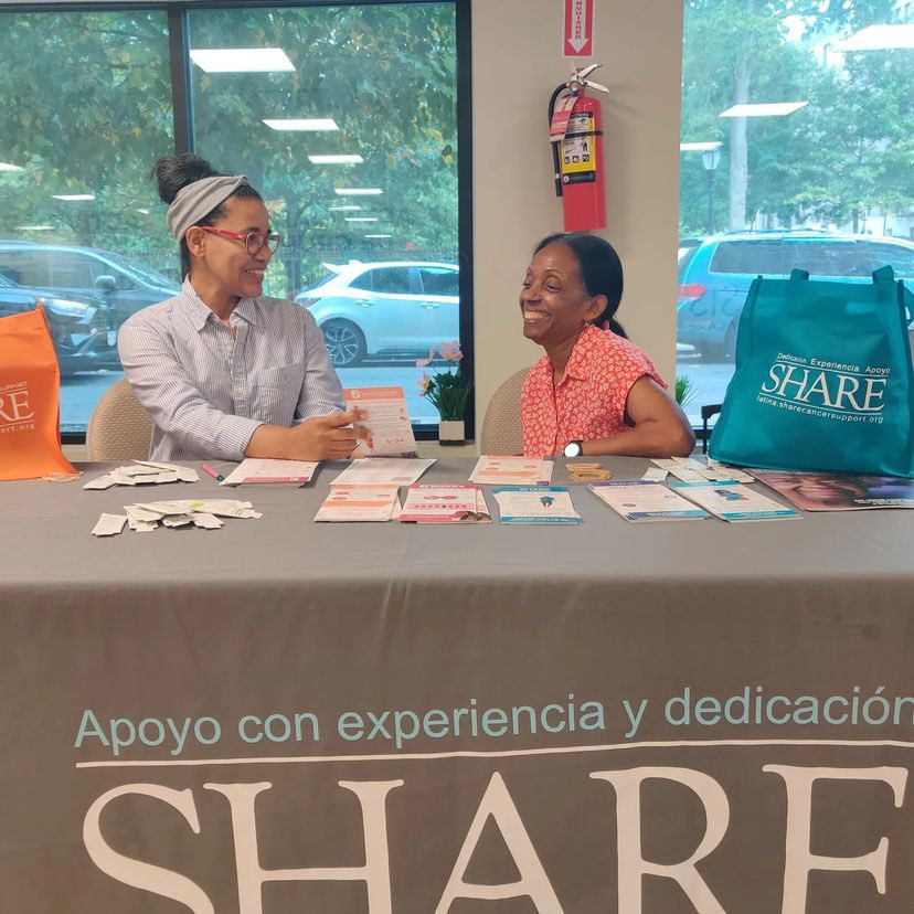 SHARECancerSupt's tweet photo. Our ambassadors from the Latina SHARE team were at an event with Oasis Adult Day Care Bronx, spreading awareness about gynecologic and breast cancer to the Spanish-speaking community.

#SHARECancerSupport #gyncsm #bcsm https://t.co/EJ6pX1hrCV