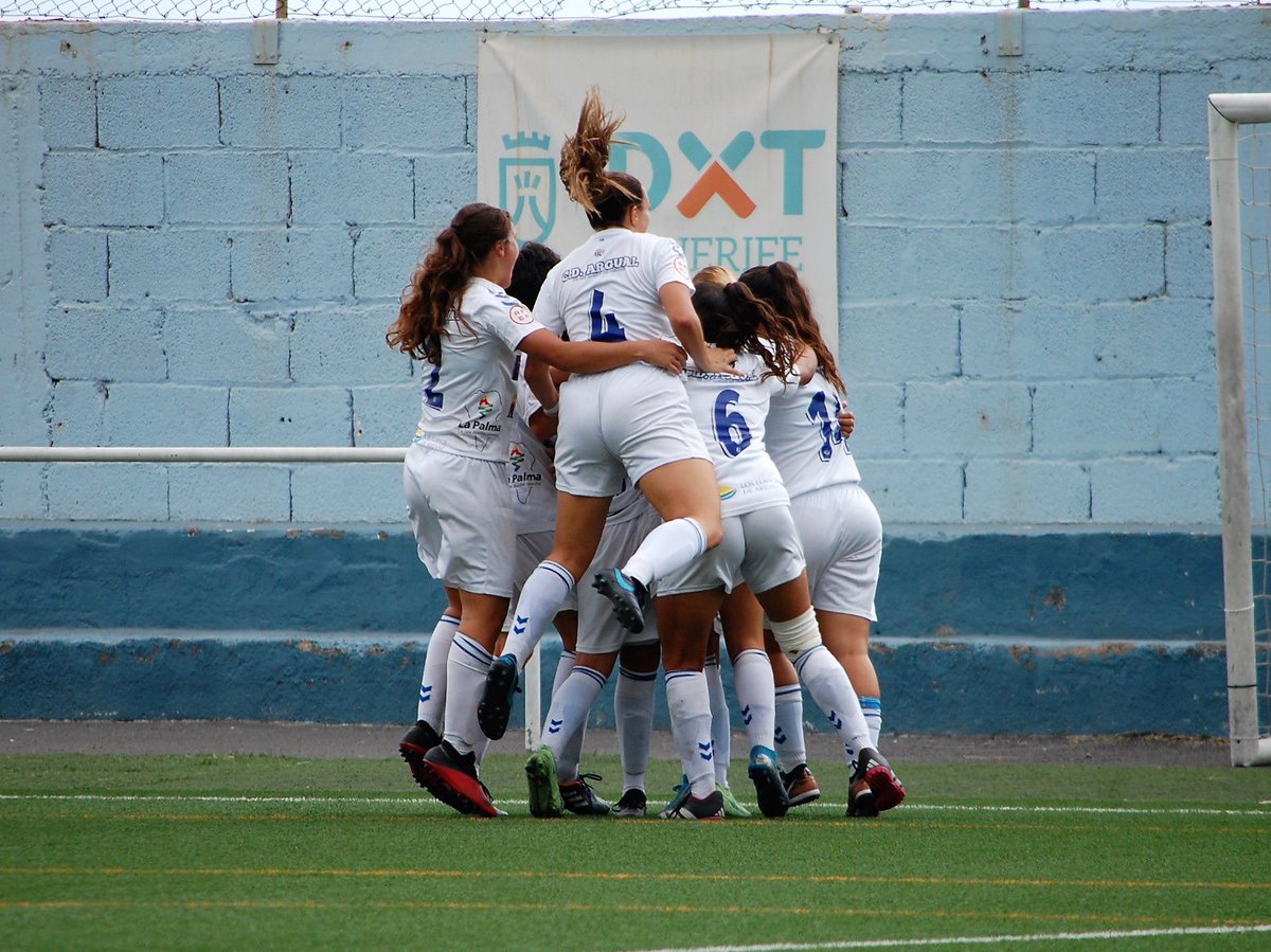 Que ruede⚽️ 
+3👊🏼