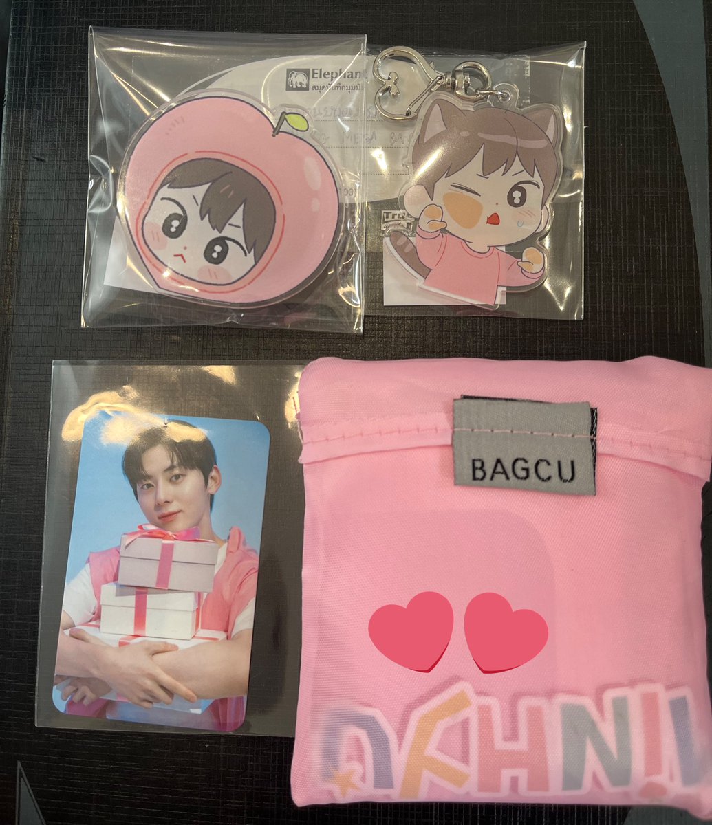 ได้รับของโดเนทเรียบร้อยค่ะ รู้สึกเกินคุ้มมาก 💕