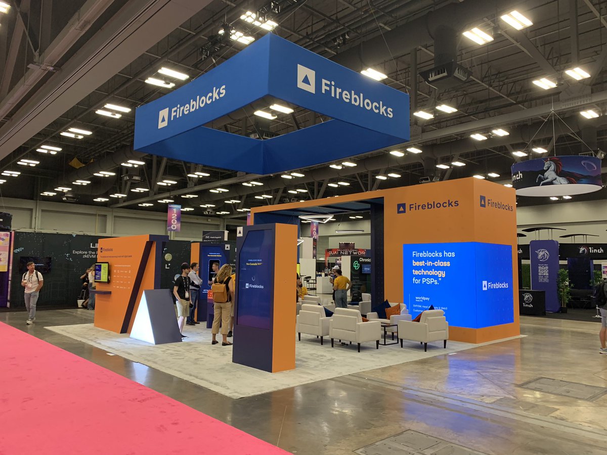 HimitsuCTO's tweet photo. Happy to be at @Permissionless https://t.co/41J9cQDNIR