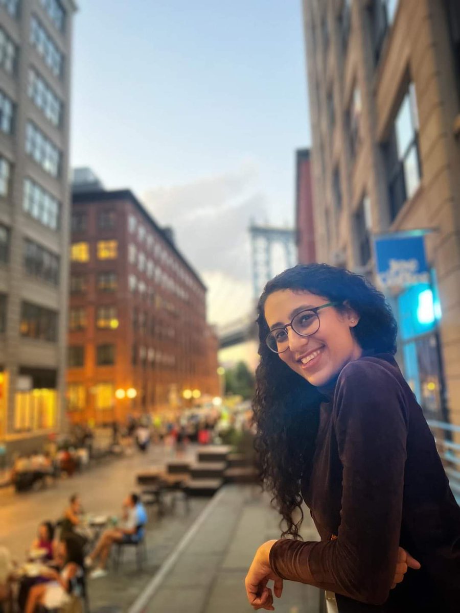 Rupa_views's tweet photo. One month already down in the concrete paradise!!! TIME literally FLIES !!!!!

#NewYork #NewYorkCity #NYC https://t.co/U5hQNUsrKP