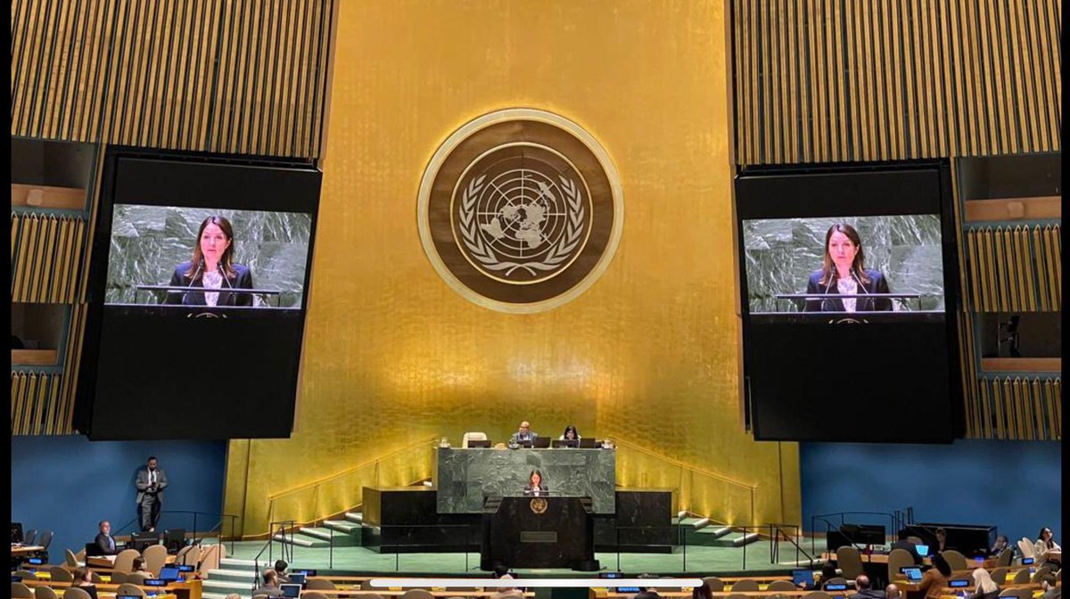 Christina Markus Lassen tweet media