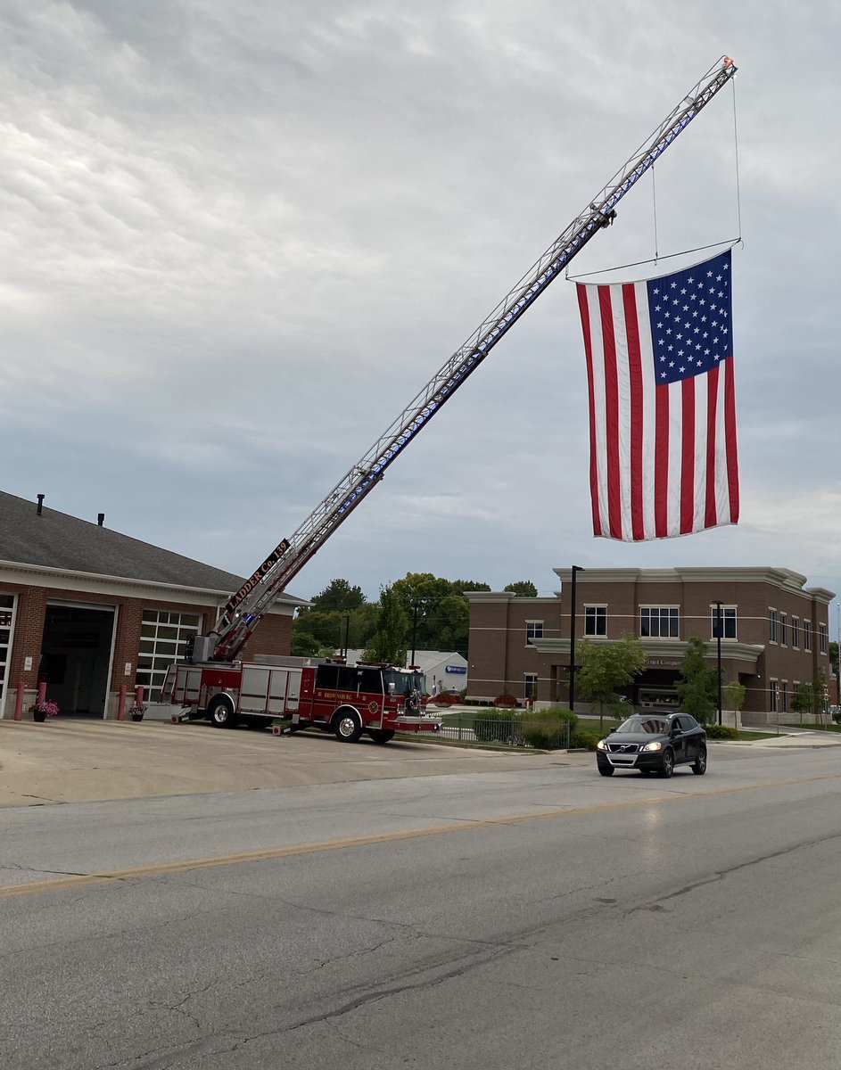 JamieHouston70's tweet photo. Flown by the fire department in our town today. Never forget 9/11/01 https://t.co/sbo2Wveyfi