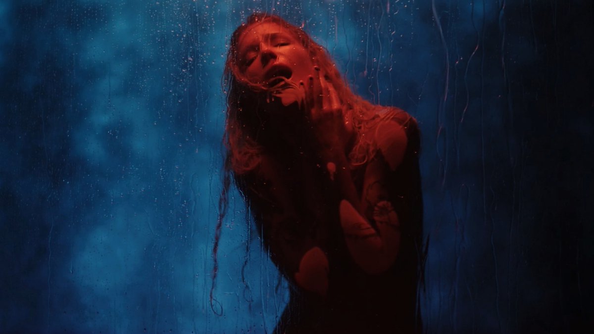 I SOLD 40 MILLION COPIES OF A BREAKUP NOTE