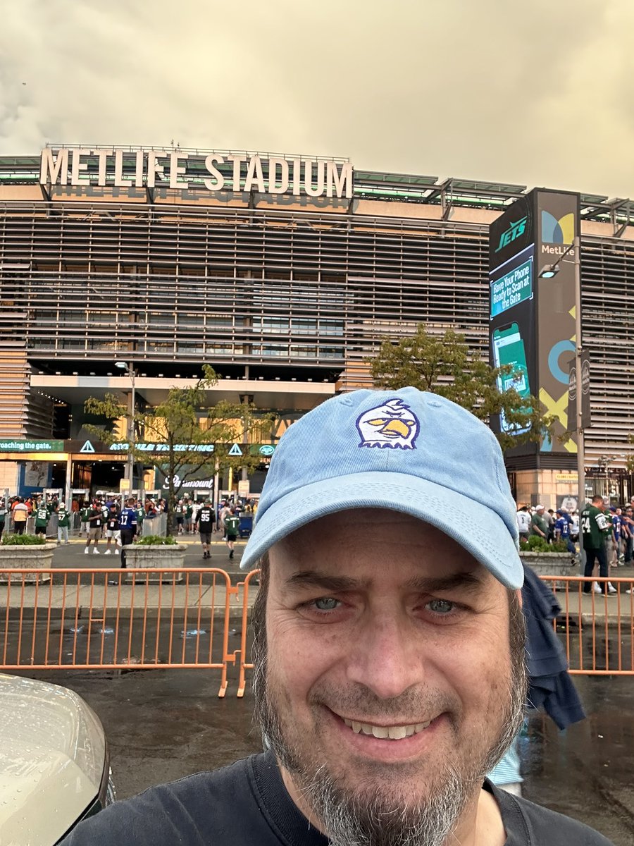 J-E-T-S! JETS! JETS! JETS! #JetsLife #BaldEagles