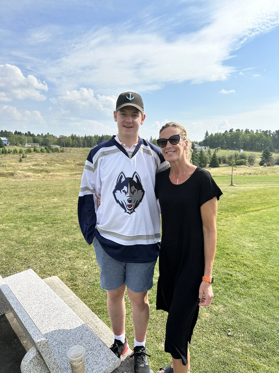 BCBladesman's tweet photo. Great weekend in Dryden with @jopopslongden and seeing @hudsonlongden_ so settled. https://t.co/CFSWLSXUL9