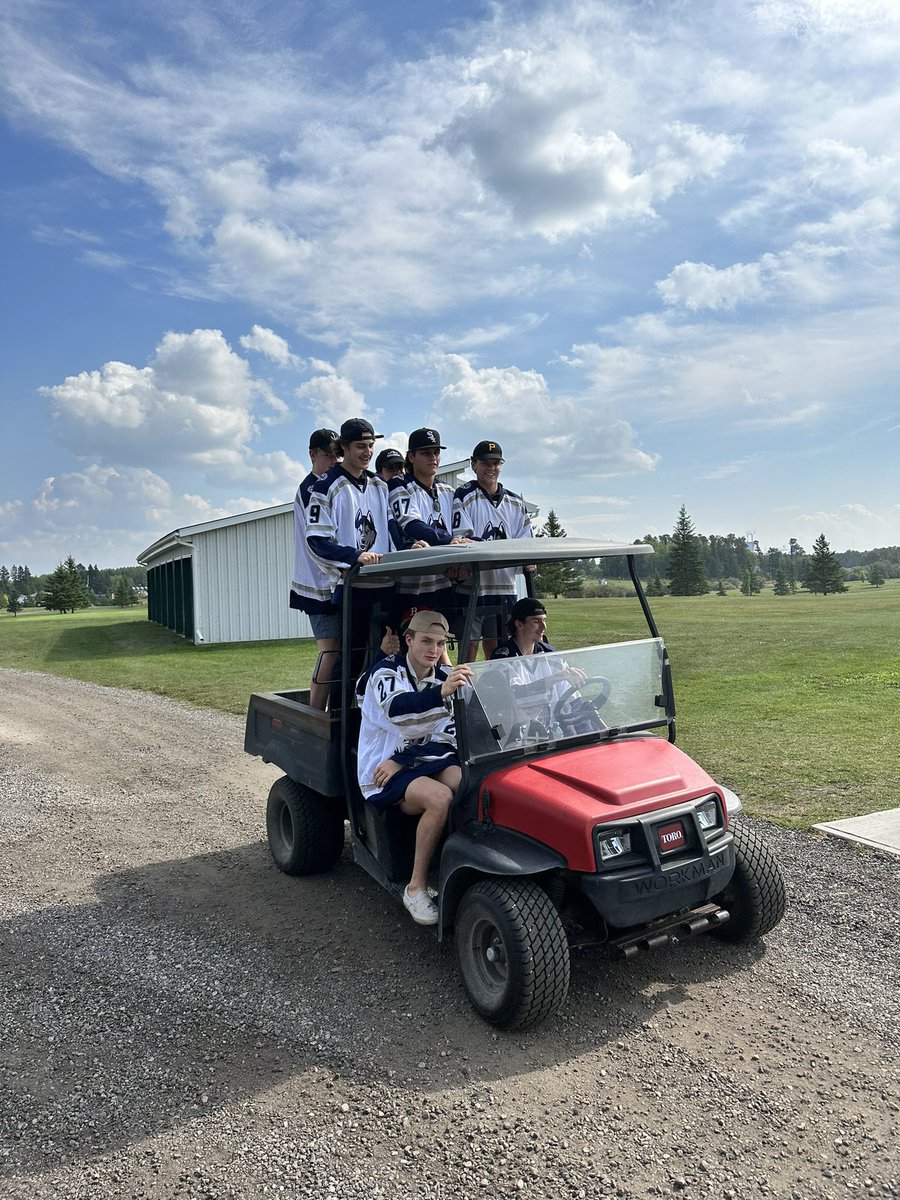 BCBladesman's tweet photo. Great weekend in Dryden with @jopopslongden and seeing @hudsonlongden_ so settled. https://t.co/CFSWLSXUL9