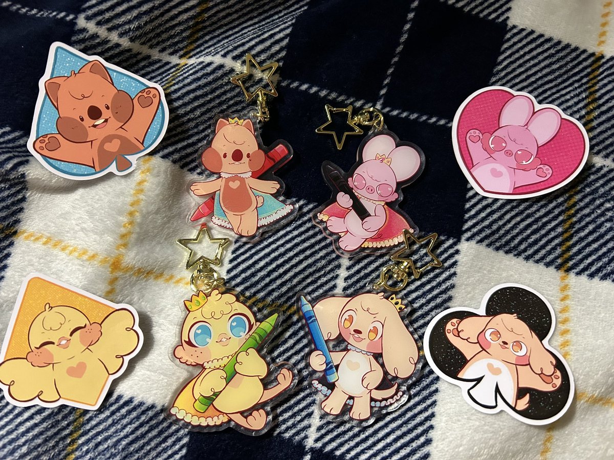 MoonKeyCafe's tweet image. The missing tier goodies arrived today~!
I’ll work on getting everything sent out over the next few days! 💛💛💛