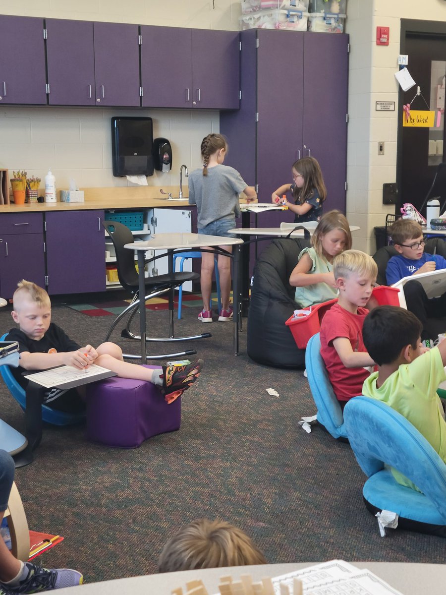 MrsWord30's tweet photo. My students and I love our flexible seating classroom! Thank you @OtsegoEndowFnd for funding this project! #otsegoknights https://t.co/cW4LLnfc1f