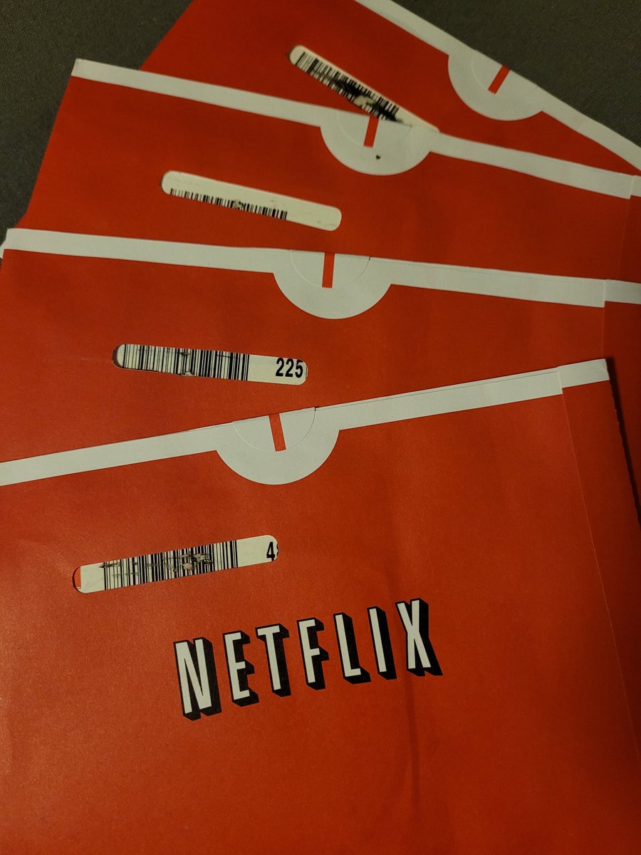 mrmonka's tweet image. Gonna miss these @dvdnetflix mail days. #GetThroughMyQueue