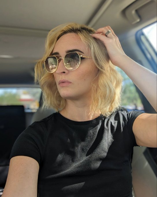 Took myself on a lunch date after a shoot 😜 https://t.co/zJLoEVefFP<a href="/tag/nsfw"class="tags"><span>#nsfw</span></a><a href="/tag/accountant"class="tags"><span>#accountant</span></a><a href="/tag/onlyfans"class="tags"><span>#onlyfans</span></a>