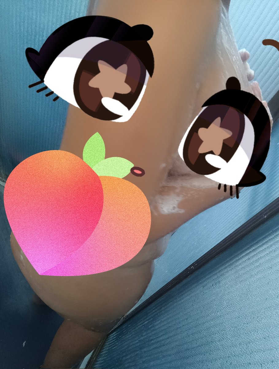 traderdoll's tweet photo. El jabón se me cayó!!! Voy a recogerlo... te gustaría estar aqui en este momento te enseño muy explícito 
Puedes hacerlo ?
https://t.co/OvxGrnefIU https://t.co/LeLTQEyhUM