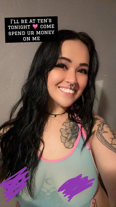 I&rsquo;ll be at Ten&rsquo;s tonight in Tucson 💗 #tucson #arizona https://t.co/jbhLFjQCJ9<a href="/tag/tucson"class="tags">#tucson</a><a href="/tag/arizona"class="tags">#arizona</a>