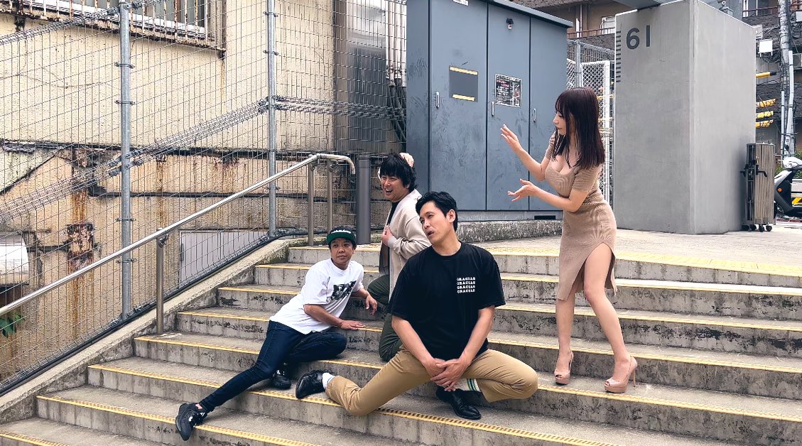 ただいま発売中の『TVBros.』
連載【清水あいりにツッコミたい!】

や団さんがゲストの
後編が掲載されています📖
皆様ぜひチェックしてください…！

TV Bros. 2023年10月号
https://t.co/j3Lwvmlwi0
#TVBros
#や団 さん
#清水あいりにツッコミたい https://t.co/tmUCn5AWVG