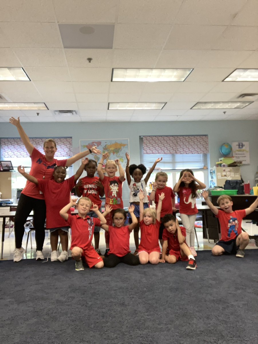 AprilWise29's tweet image. We rocked our red in remembrance of 9/11 today in Kindergarten! #iamcucps #ccesdukes #tryeverything