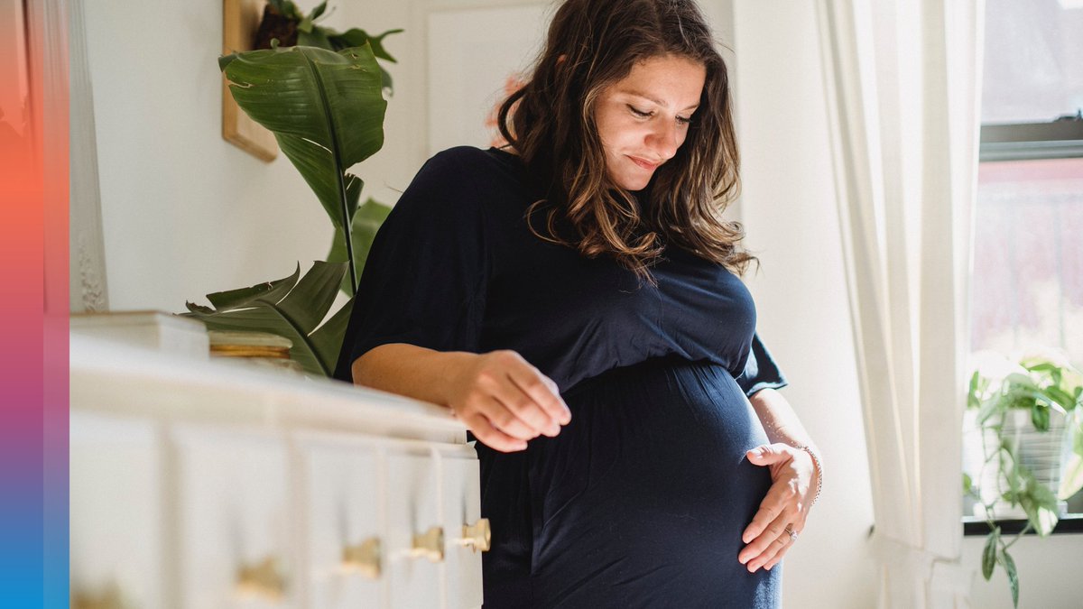 New research @RoyalAdelHosp reassures mums that pre-eclampsia should not affect the function or survival of their kidney transplant. Read more 👉 loom.ly/h6GY1YY #WorldClass #Research #Adelaide #BeLikeUs #MedTwitter