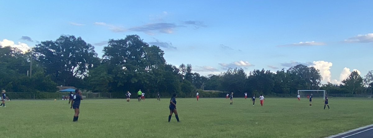 Monday afternoons are for soccer!⚽️ Both our boys and girls teams took home a win today. Let’s go Kelly Park Panthers! 💛 💙