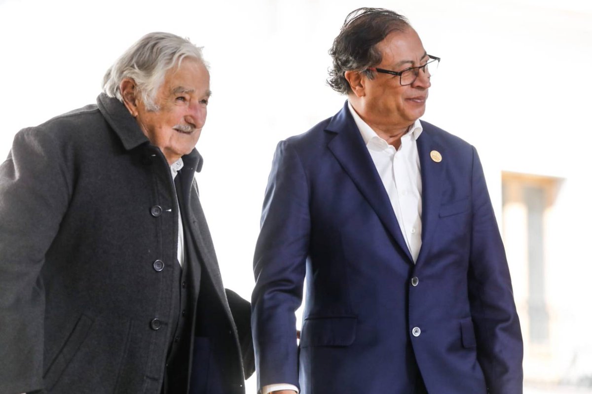 petrogustavo's tweet image. Con el compañero presidente Pepe Mujica del Uruguay.