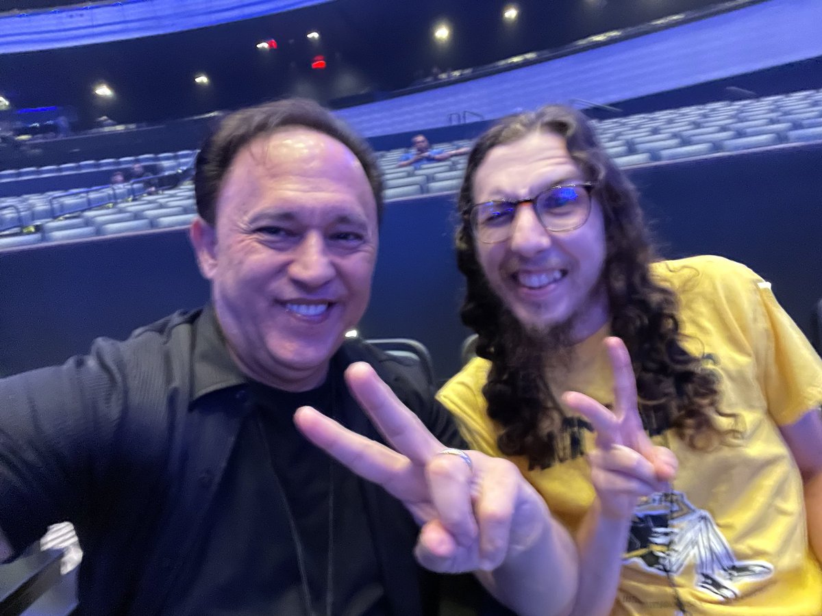 getsmartguy's tweet image. For everyone arguing on X factor today, I didn’t have a cute cat photo handy, just this…