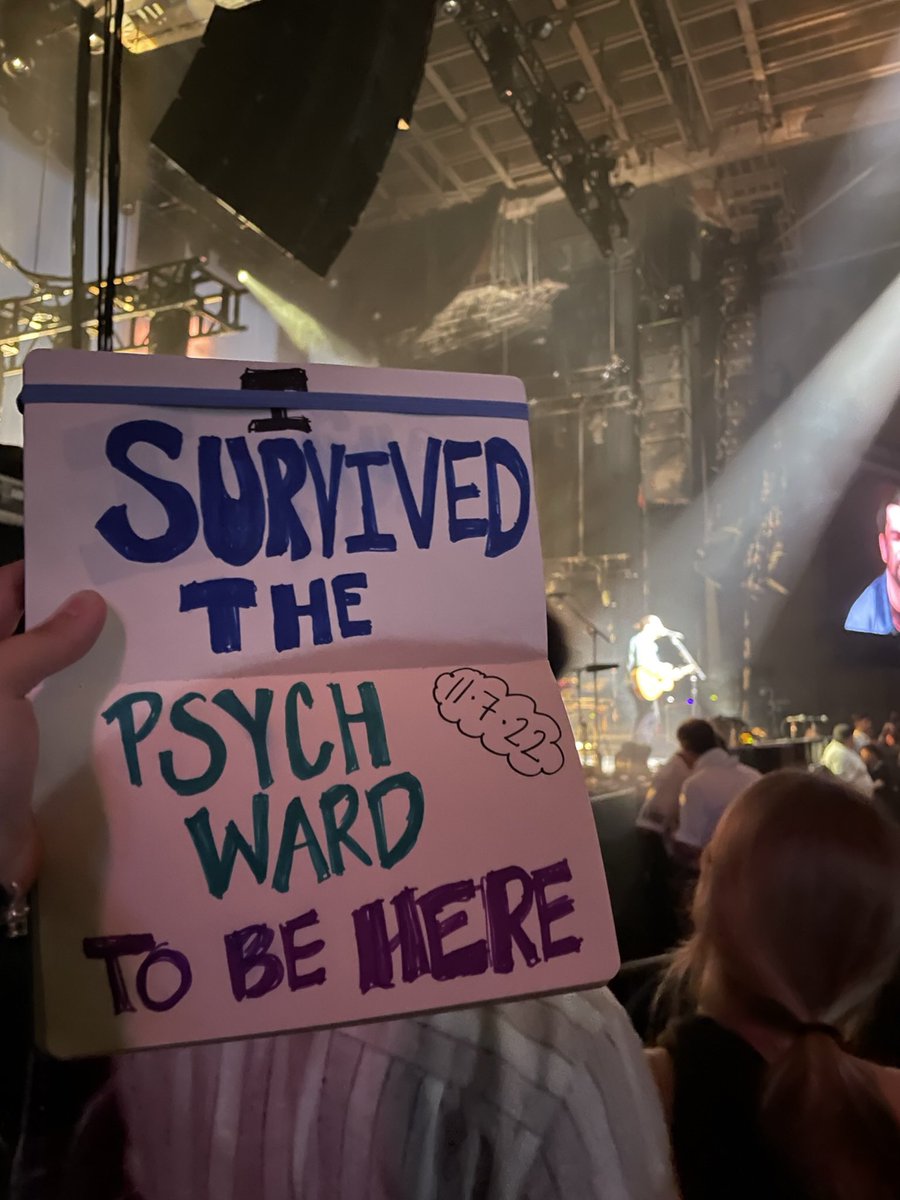 gentllighthouse's tweet photo. @NoahKahan Seeing you live has been 10 months in the making. They called my mom kept me safe and now I am active in recovery, sober, and growing. You were the album on repeat in the hospital and made me see that I could find a reason, and have false confidence. TY for Mansfield❤️ https://t.co/PJo2qIMXSF