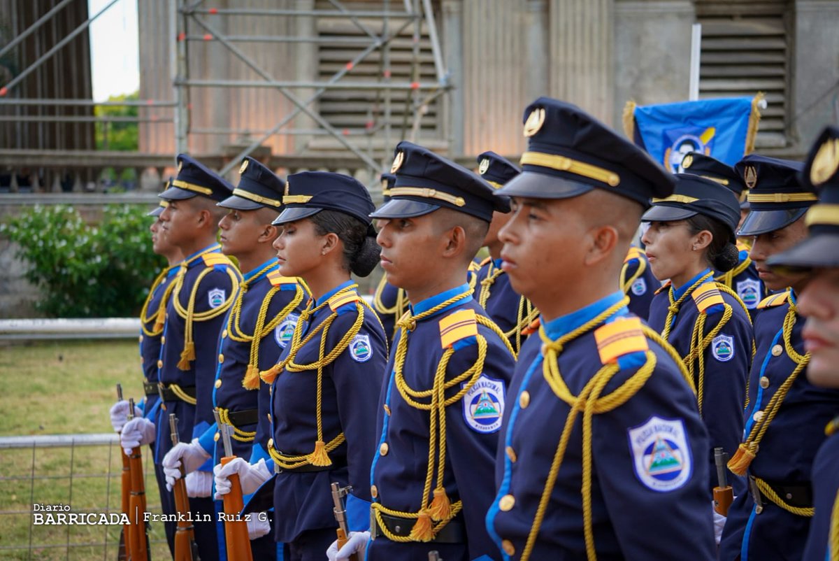 44 aniversario de la Fundación de la Policía Nacional! 

"surgió del Corazón de #Nicaragua la Policía Sandinista, sostenida por el Espíritu Grandioso de las Triunfantes Luchas de Liberación"

#UnidosEnVictorias 
#PatriaBenditayLibre