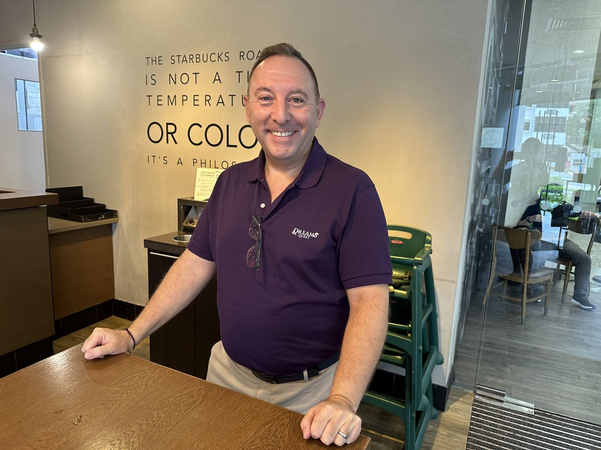 DreamsQuestNFT's tweet photo. Steve is all ready for today’s panel at Web3Matters and his presentation at ABGA today!
#TOKEN2049Week #web3matters #ABGA @degame_l2y https://t.co/Zgjre0vXo2