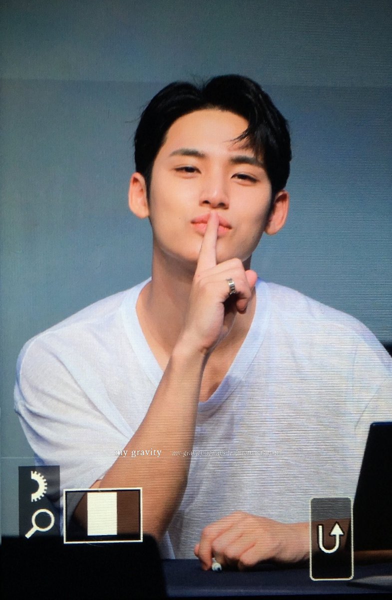minegyu_'s tweet photo. mingyu of the day https://t.co/ySxnS5eElO