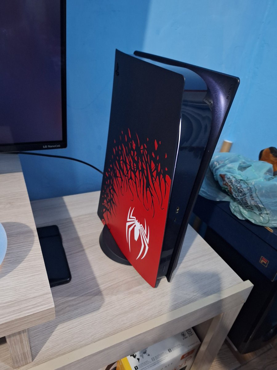 DanielSIE_'s tweet image. Enfim chegou o console mais desejado dessa geração,obrigado @amazonbrasil @PlayStation_BR por me proporcionar esse momento..