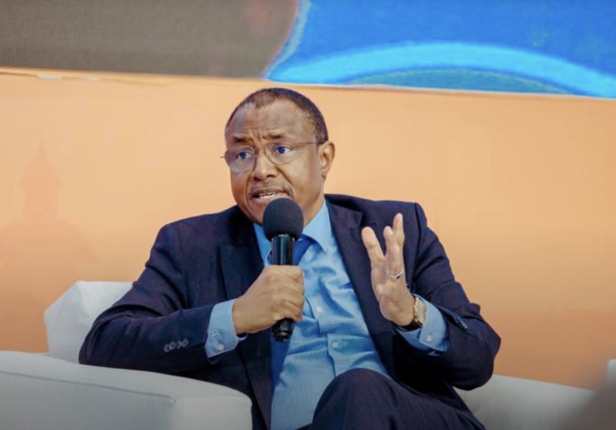 Mohamed Beavogui mbeavogui X