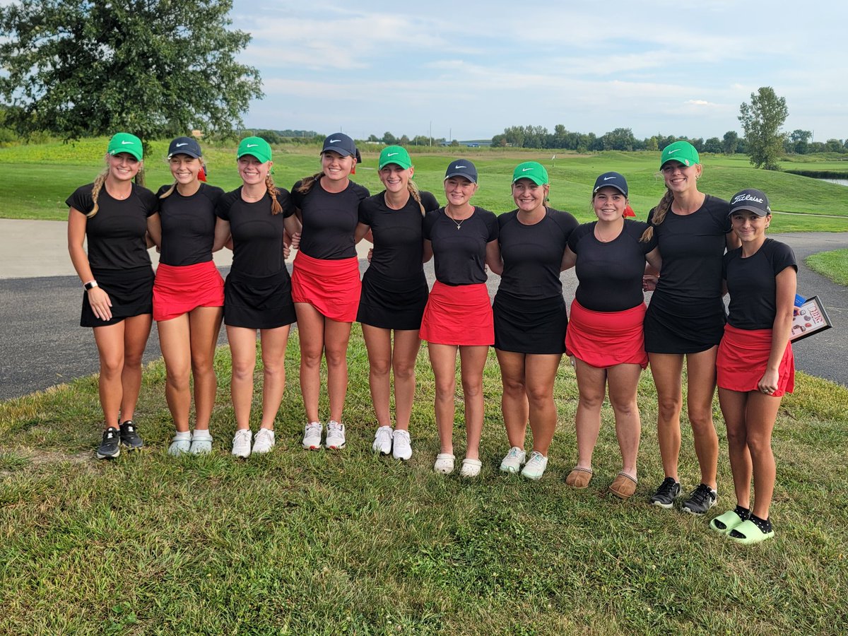 The Lady Bulldogs had a good day at the Hoosier Hills Conference Tournament at Timbergate (par 72) today, taking 3rd with a season low 354.  Congrats to FC on the win.

K. Wardlaw 74 🥈 All-Conf.
A. Reavis 93
A. Quinn 96
S. Dietrich 92
E. Reavis 95