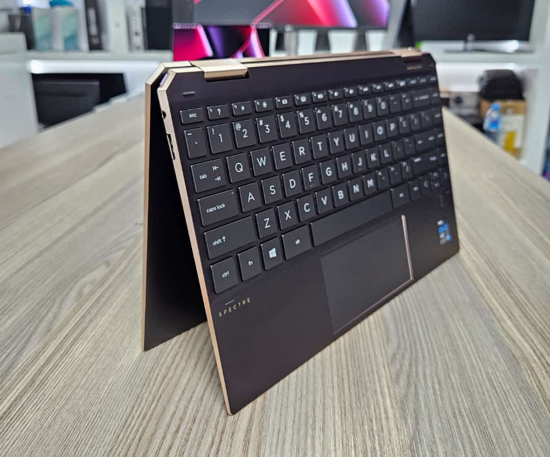 kurunzitech's tweet photo. What is a refurbished laptop and is it recommended? This will guide you when buying your pc soon . While ex-UK laptops offer a more affordable option, refurbished laptops typically offer a higher level of quality and reliability.
Thread ! https://t.co/5pByzVNOQr