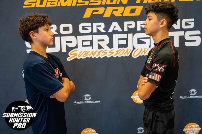 Congratulations 7th grader Mustang running back Micah Lerma!!This is his 5th pro fight.He won the Submission Hunter Pro in Brazilian Jiujitsu: He has been training for 8 years&amp; has a yellow belt. ❤️🖤🏆🌎🏈🤼
#MustangPride <a href="/david_cavazos88/">David Cavazos</a> <a href="/ArelyRTamez/">Arely R. Tamez</a> <a href="/ram24ramirez/">Ramiro Ramirez Jr.</a>