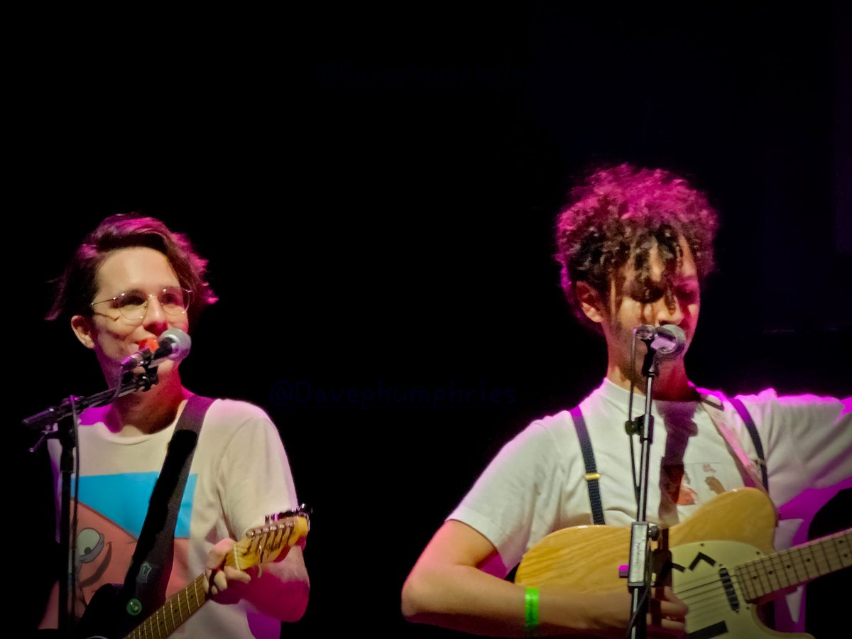 DavePHumphries's tweet photo. Really enjoyed the opening act by @goodkidband, they were brilliant! I still have K̶i̶k̶i̶'̶s̶ Mimi's Delivery Service stuck in my head. https://t.co/Msq6eYR8l3
