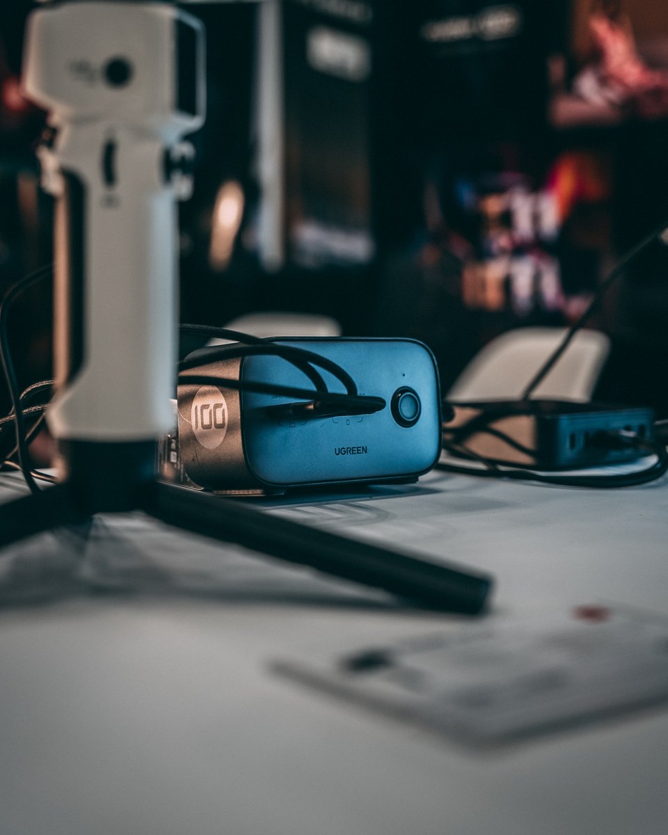 UGREENOfficial's tweet photo. We were happy to be able to keep @ZhiyunTech and their incredible gear charged up at #BildExpo! Don't forget Ugreen is always committed to meeting all your charging needs and check out Zhiyun's page for some incredible filming gear  #UgreenNexode #Tech #Charger https://t.co/4F5pTJ3pgD