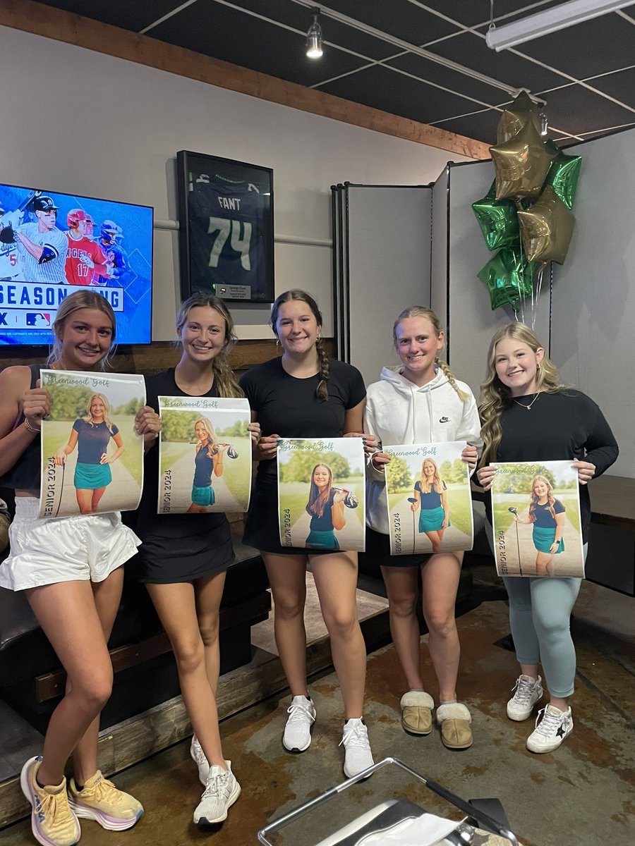 Ladygatorgolf tweet media