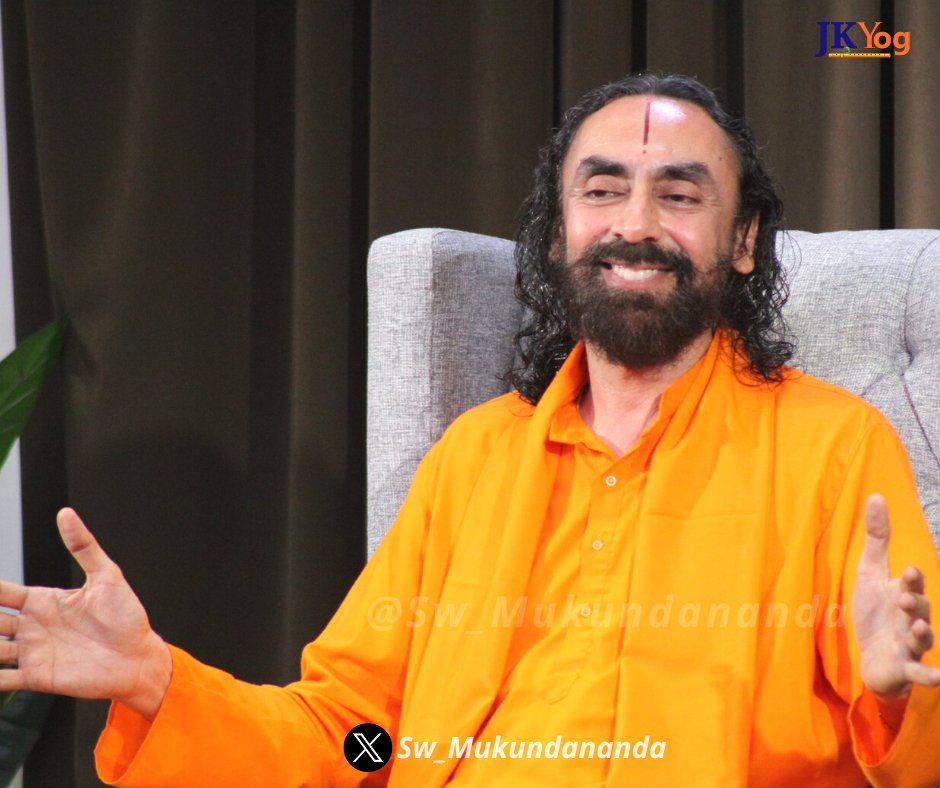 Take control of your self-talk. Delete the chatter that does not belong. Embrace that which uplifts, builds, and sustains. In this way, program your subliminal mind to be the engine that steers your life towards success.

#SwamiMukundananda #MindManagement #encouragement