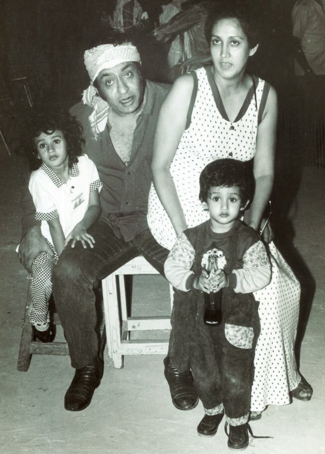 Bollywoodirect's tweet image. Happy Birthday, #Ranjeet (12/09). 

"Dine, wine, maaro me line ... I am free after nine ... place is yours or mine?" #Housefull2

Ranjeet with his wife and kids. 

What are your favourite Ranjeet films?