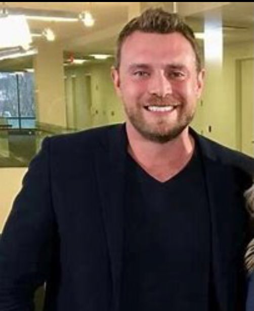 christy041499's tweet photo. It’s still Monday. Not too late for my #MCM #MCE of course it can be no one but #BillyMiller #BillyMillerRocks #BillyWithKindness #OnceInALifetime #Irreplaceable https://t.co/TMUBFgbF1u