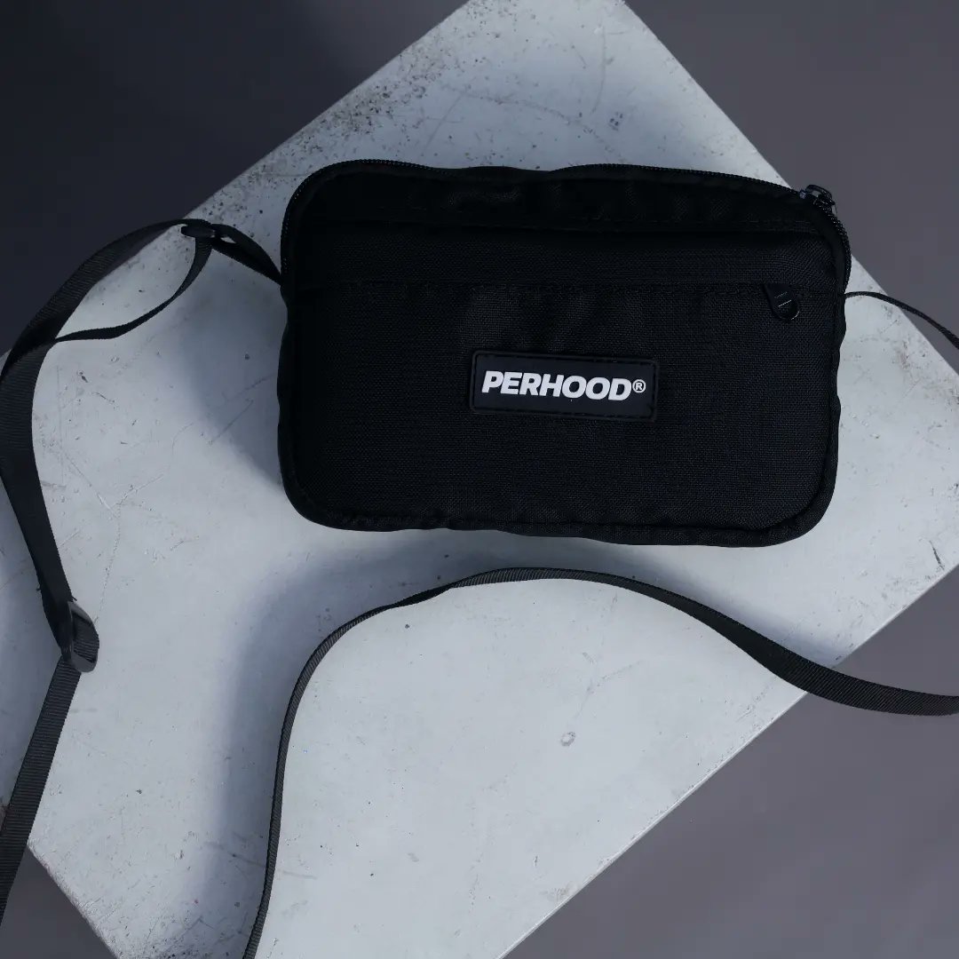 perhoodph's tweet photo. "Year Four" Anniversary Collection.

Sling bag v2 now available.

Shop here:
Shopee: https://t.co/WrvsCxlN2k
Lazada: https://t.co/ySnBmzH1ct https://t.co/4cnARUHLTC