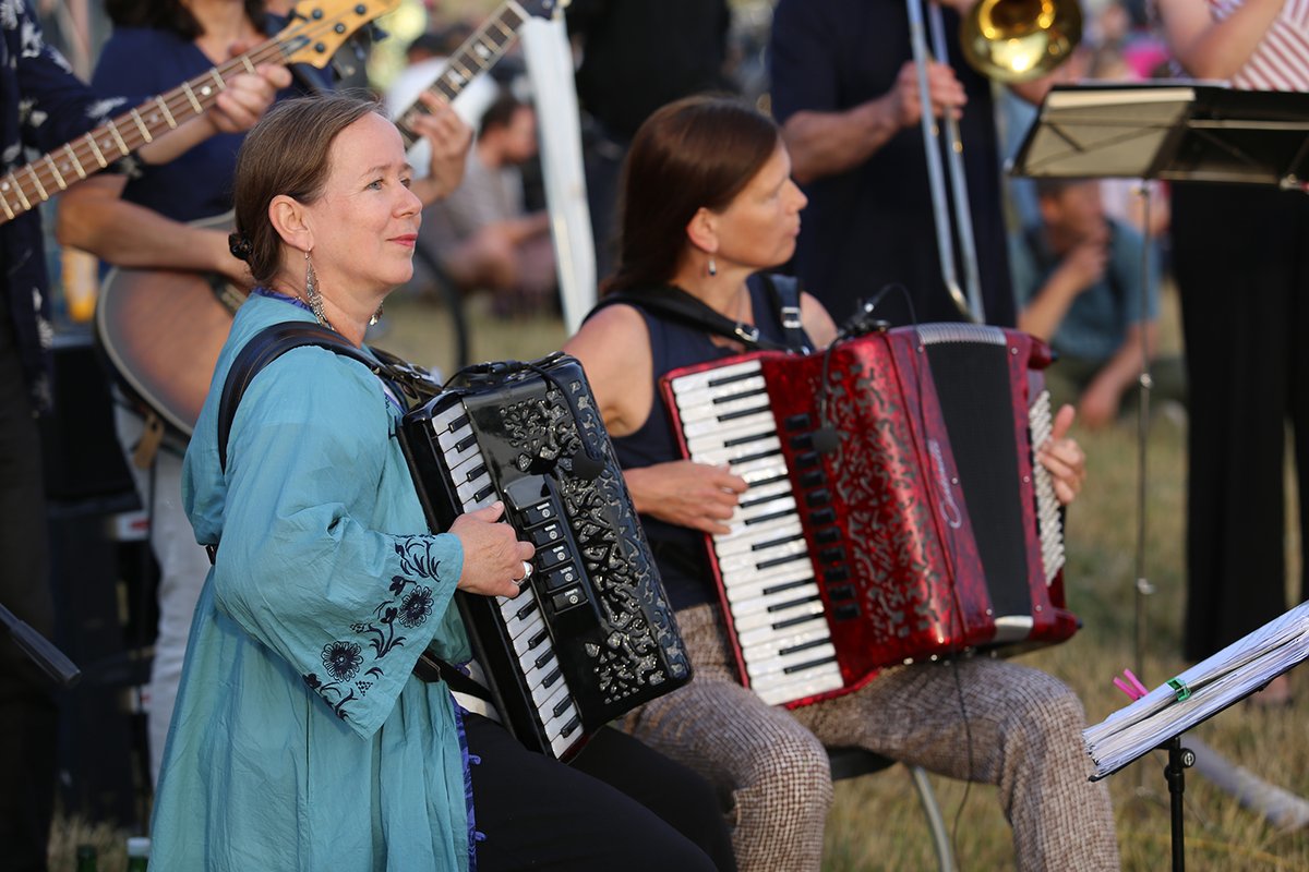 Feldmusik.thf100 tweet media