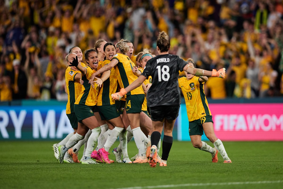 ✨ A history-making night ✨ 🗓️ One month ago, we beat France in the longest-ever penalty shoot-out in #FIFAWWC history to book our spot in the semi-final - for the first time! 🤩 #Matildas