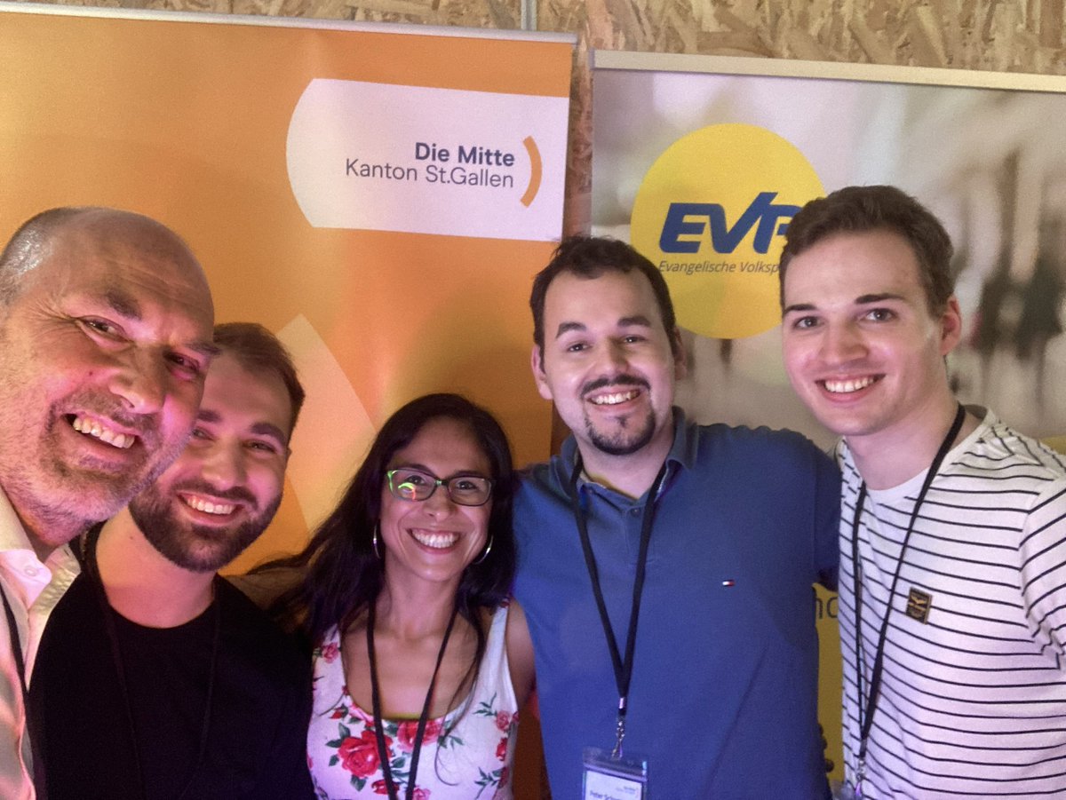 Rückblick auf sieben Tage an der WIGA-Messe. Zahlreiche Unterschriften für #faireRenten und #faireSteuern gesammelt, viele Give-Aways verteilt, viele gute Gespräche geführt: ein rundum gelungener Auftritt! #WahlCH23 #Liste2