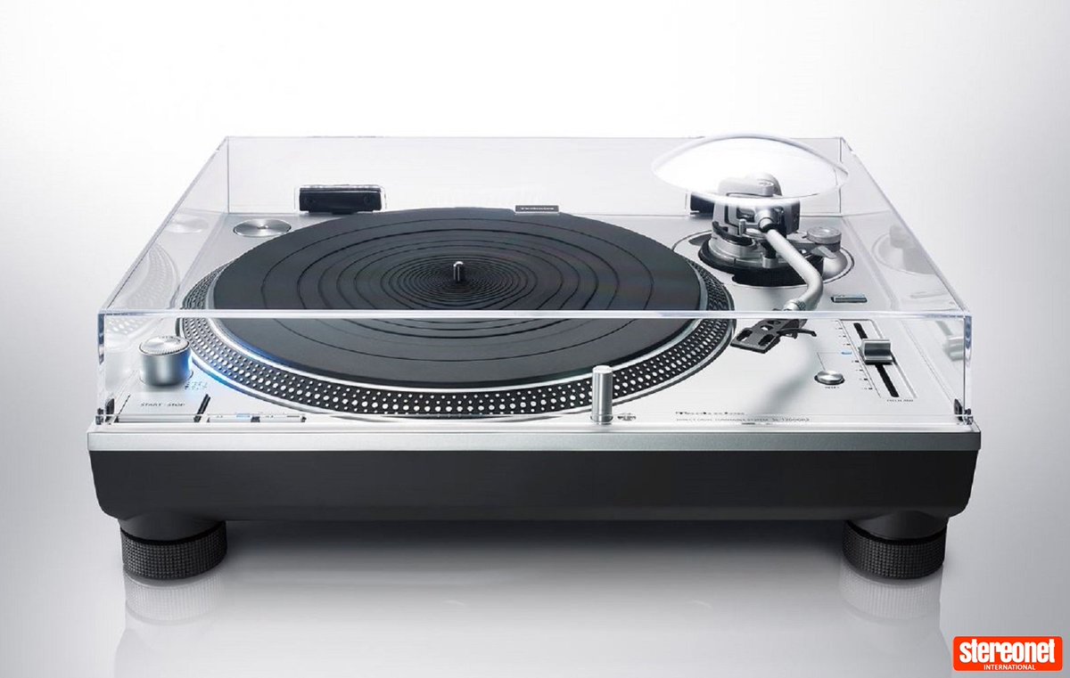 StereoNETUK's tweet photo. #Technics announces its latest-gen direct drive decks, utilising digital tech to improve its new analogue sources.
https://t.co/cFTb0qo5yx
#hifinews #audiophile #stereonet #snuk #hifi #turntable #hifiaudio #recordplayer #technicsturntable #technicssl1200 #technics1210 https://t.co/RpzSdmACbD