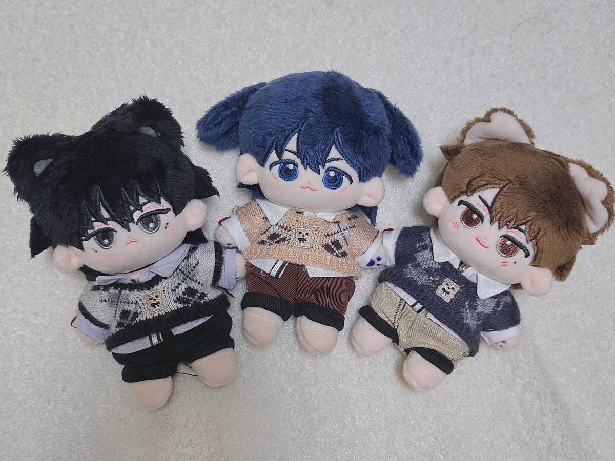 최종병기즈 ´͈ ᵕ `͈♡ 20cm -> 10cm 순서로 수요조사 예정입니다
공구 진행한다면 이번이 마지막 공구일 것 같아요 매번 믿고 탑승해주셔서 감사합니다💕 이번에도 문제 없이 받으실 수 있게 노력하겠습니다🙇🏻‍♀️